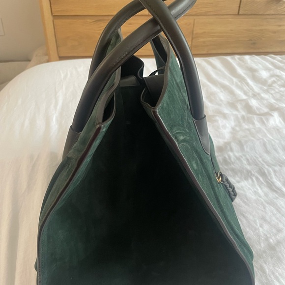 Large Celine Green Suede Phantom Bag - Like New condition - Picture 6 of 9